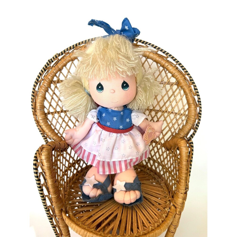 Precious Moments Patriotic Doll - Picture 2 of 8